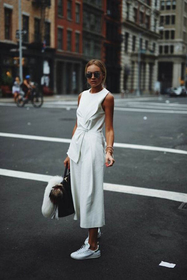 How This Fashion Editor Wears White Sneakers - People & Styles
